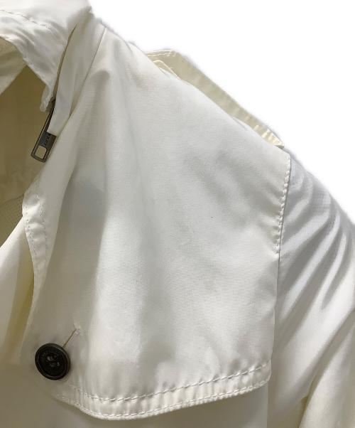 BURBERRY LONDON（バーバリーロンドン）BURBERRY LONDON (バーバリーロンドン) トレンチコート ホワイト サイズ:38の古着・服飾アイテム