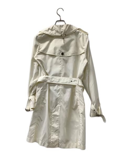 BURBERRY LONDON（バーバリーロンドン）BURBERRY LONDON (バーバリーロンドン) トレンチコート ホワイト サイズ:38の古着・服飾アイテム