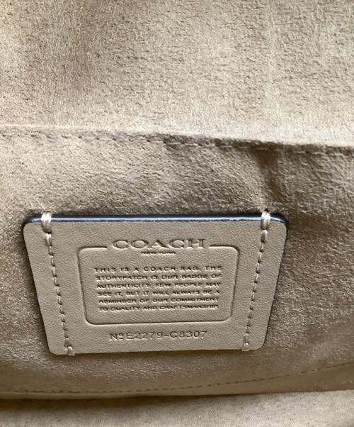 COACH（コーチ）COACH (コーチ) ショルダーバッグ ベージュ×ホワイトの古着・服飾アイテム