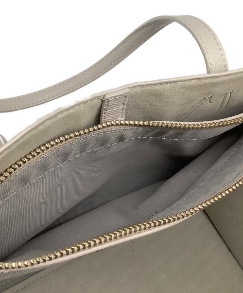 FURLA（フルラ）FURLA (フルラ) トートバッグ グレーの古着・服飾アイテム