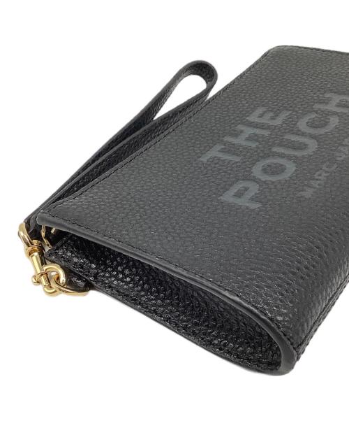 MARC JACOBS（マークジェイコブス）MARC JACOBS (マークジェイコブス) THE LEATHER POUCH（ザ レザー アイテムズ ポーチ） ブラックの古着・服飾アイテム