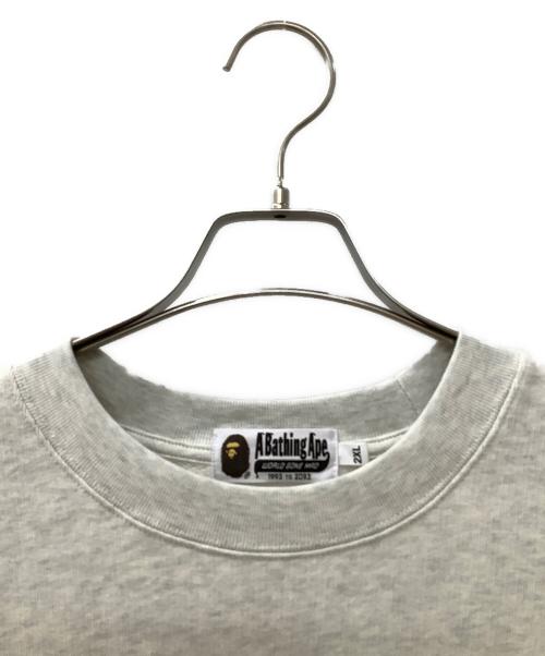 A BATHING APE（アベイシングエイプ）A BATHING APE (アベイシングエイプ) LOGO RELAXED FIT CREWNECK SWEATSHIRT グレー サイズ:2XLの古着・服飾アイテム