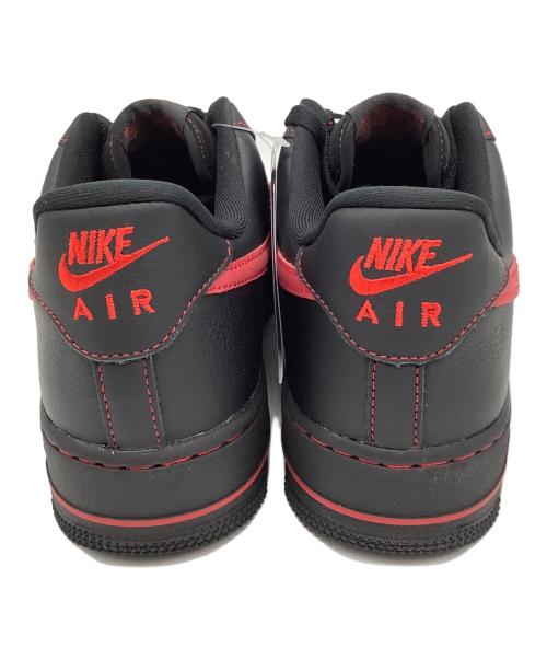 NIKE（ナイキ）NIKE (ナイキ) AIR FORCE 1 '07 LV8（エアフォース1） ブラック×レッド サイズ:US9 未使用品の古着・服飾アイテム