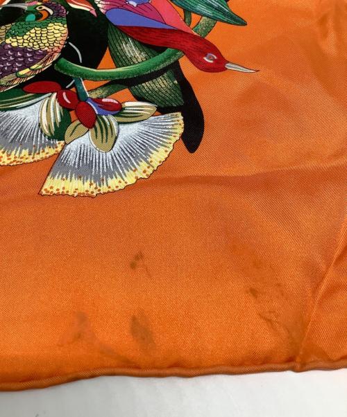 HERMES（エルメス）HERMES (エルメス) カレ90 Au Coeur de la Vie 生命の森 オレンジの古着・服飾アイテム