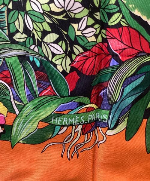 HERMES（エルメス）HERMES (エルメス) カレ90 Au Coeur de la Vie 生命の森 オレンジの古着・服飾アイテム