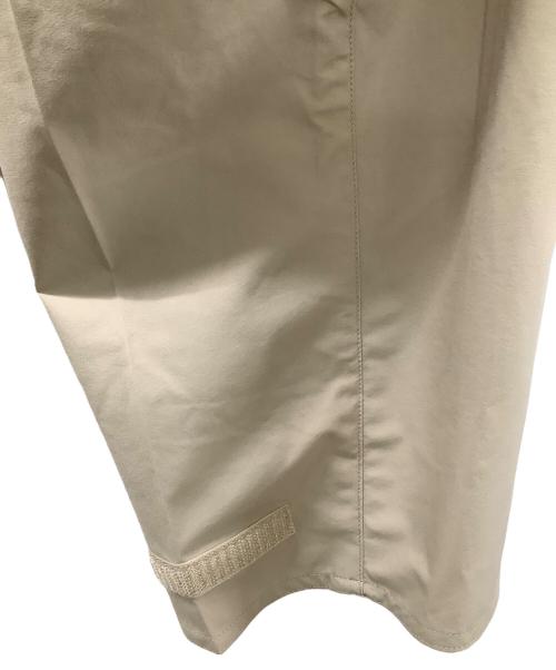 Barbour（バブアー）Barbour (バブアー) レインフードコート ベージュ サイズ:L 未使用品の古着・服飾アイテム