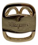 Salvatore Ferragamoサルヴァトーレ フェラガモ）の古着「スカーフリング」