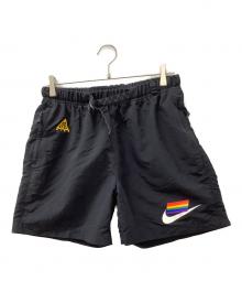 NIKE ACG（ナイキエーシージー）の古着「ショートパンツ」｜ブラック