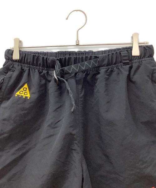 NIKE ACG（ナイキエーシージー）NIKE ACG (ナイキエーシージー) ショートパンツ ブラック サイズ:Sの古着・服飾アイテム