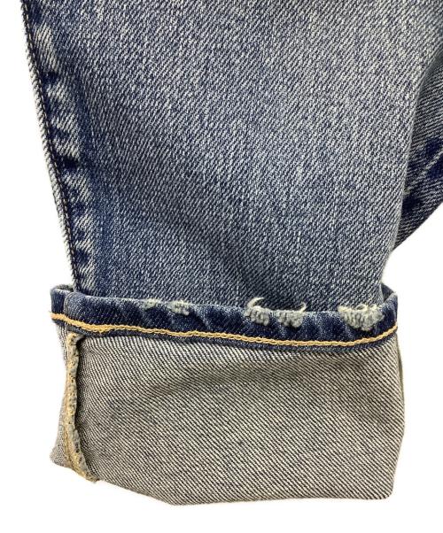 LEVI'S（リーバイス）LEVI'S (リーバイス) デニムパンツ インディゴ サイズ:W25L30　CM63cm/76cm 未使用品の古着・服飾アイテム