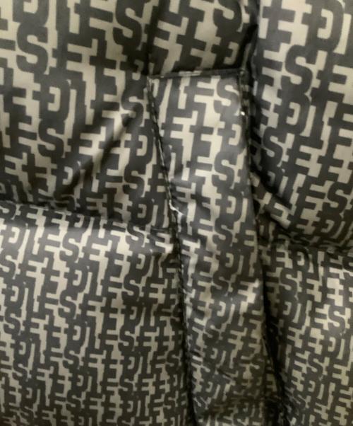 DIESEL（ディーゼル）DIESEL (ディーゼル) ダウンジャケット ブラック×カーキ サイズ:XLの古着・服飾アイテム