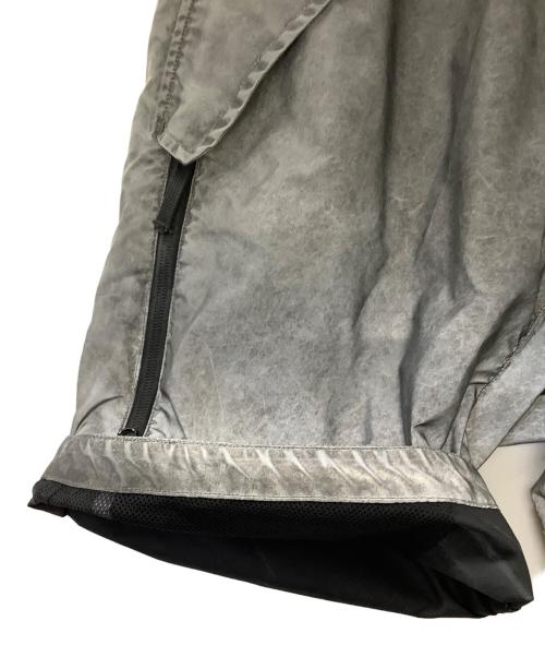 STONE ISLAND（ストーンアイランド）STONE ISLAND (ストーンアイランド) バミューダハーフパンツ グレー サイズ: W32の古着・服飾アイテム