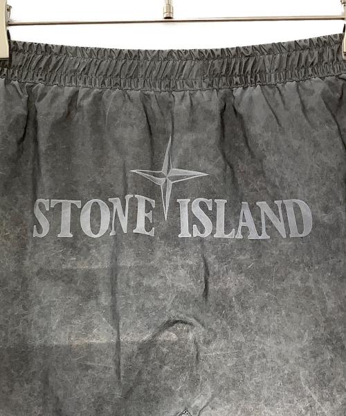 STONE ISLAND（ストーンアイランド）STONE ISLAND (ストーンアイランド) バミューダハーフパンツ グレー サイズ: W32の古着・服飾アイテム