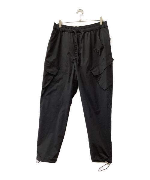 UMBRO（アンブロ）UMBRO (アンブロ) WHITE MOUNTAINEERING (ホワイトマウンテ二アニング) EASY CARGO PANTS ブラック サイズ:Lの古着・服飾アイテム