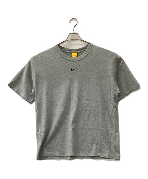 NIKE（ナイキ）NIKE (ナイキ) NOCTA (ノクタ) ショートスリーブ 063D グレー サイズ:XLの古着・服飾アイテム