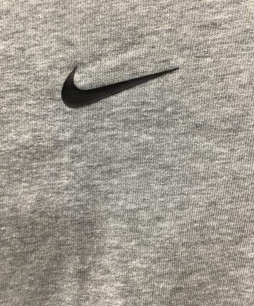 NIKE（ナイキ）NIKE (ナイキ) NOCTA (ノクタ) ショートスリーブ 063D グレー サイズ:XLの古着・服飾アイテム