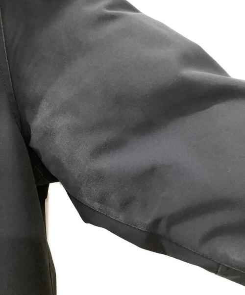 CANADA GOOSE（カナダグース）CANADA GOOSE (カナダグース) ダウンジャケット ネイビー サイズ:Mの古着・服飾アイテム