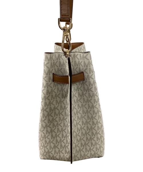 MICHAEL KORS（マイケルコース）MICHAEL KORS (マイケルコース) ショルダーバッグ ベージュの古着・服飾アイテム