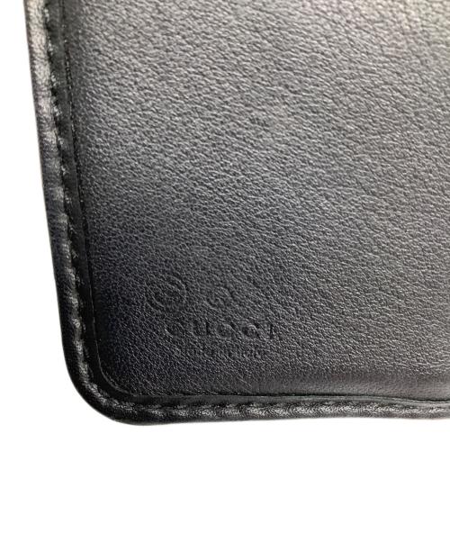 GUCCI（グッチ）GUCCI (グッチ) グッチシマ ラウンドファスナー財布 ブラックの古着・服飾アイテム
