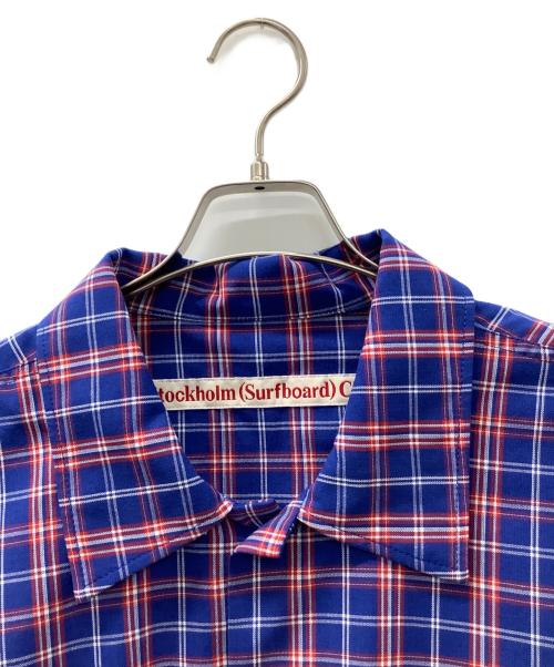 Stockholm (surfboard) Club（ストックホルム サーフボード クラブ）Stockholm (surfboard) Club (ストックホルム サーフボード クラブ) 長袖シャツ ブルー サイズ:Lの古着・服飾アイテム