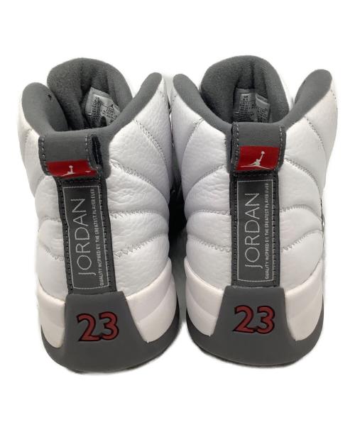 NIKE（ナイキ）NIKE (ナイキ) AIR JORDAN 12 RETRO（エアジョーダン12レトロ） ホワイト×グレー サイズ:US8.5の古着・服飾アイテム