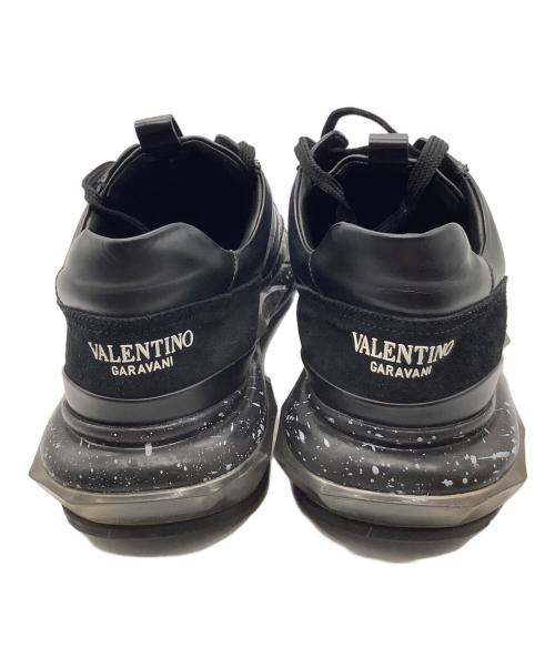 VALENTINO（ヴァレンティノ）VALENTINO (ヴァレンティノ) ダッドスニーカー ブラック サイズ:44の古着・服飾アイテム