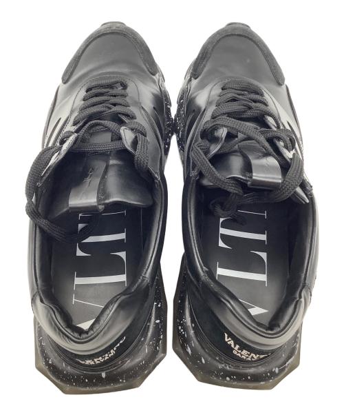 VALENTINO（ヴァレンティノ）VALENTINO (ヴァレンティノ) ダッドスニーカー ブラック サイズ:44の古着・服飾アイテム