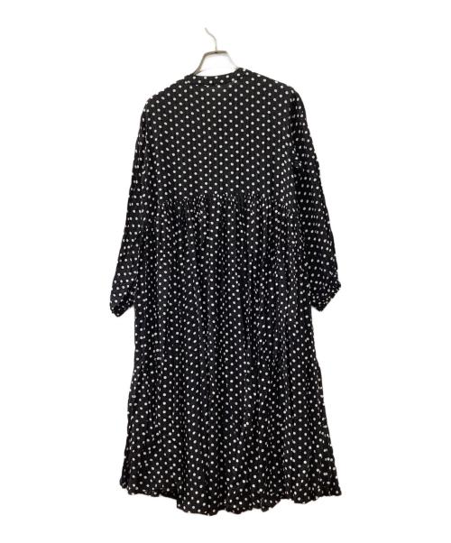 BEARDSLEY（ビアズリー）BEARDSLEY (ビアズリー) ドットギャザーワンピース ブラックの古着・服飾アイテム