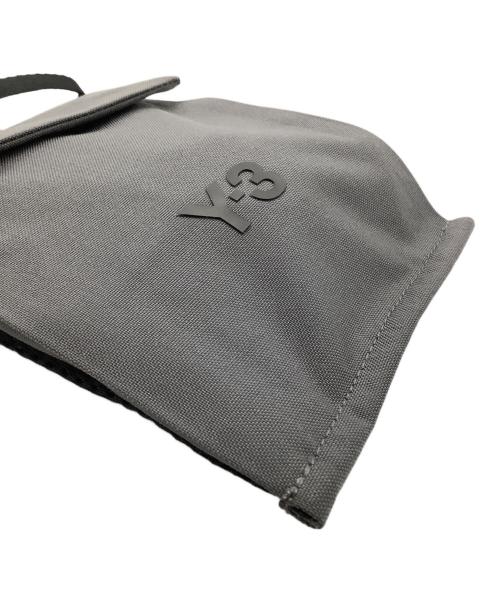 Y-3（ワイスリー）Y-3 (ワイスリー) X-BODY POUCH グレー 未使用品の古着・服飾アイテム
