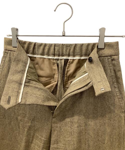 MACPHEE（マカフィー）MACPHEE (マカフィー) ウールサキソニー テーパードパンツ ベージュ サイズ:36の古着・服飾アイテム