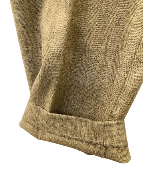 MACPHEE（マカフィー）MACPHEE (マカフィー) ウールサキソニー テーパードパンツ ベージュ サイズ:36の古着・服飾アイテム