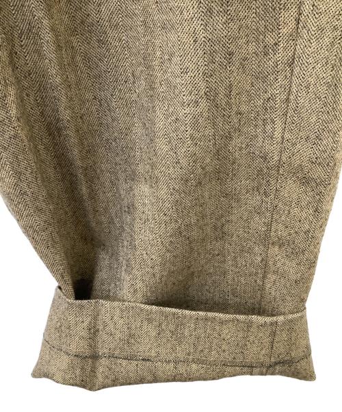 MACPHEE（マカフィー）MACPHEE (マカフィー) ウールサキソニー テーパードパンツ ベージュ サイズ:36の古着・服飾アイテム