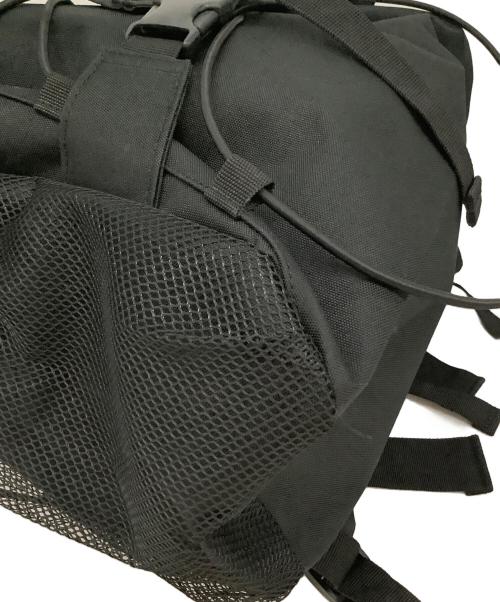 CarHartt（カーハート）CarHartt (カーハート) KICKBACK BACKPACK ブラック 未使用品の古着・服飾アイテム