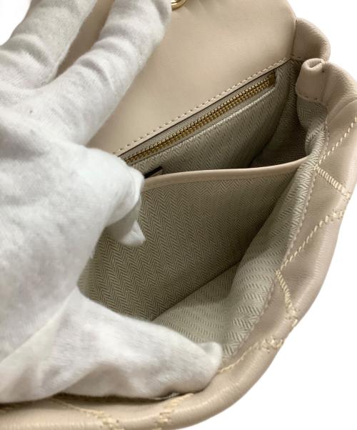 TORY BURCH（トリーバーチ）TORY BURCH (トリーバーチ) チェーンショルダーバッグ アイボリーの古着・服飾アイテム