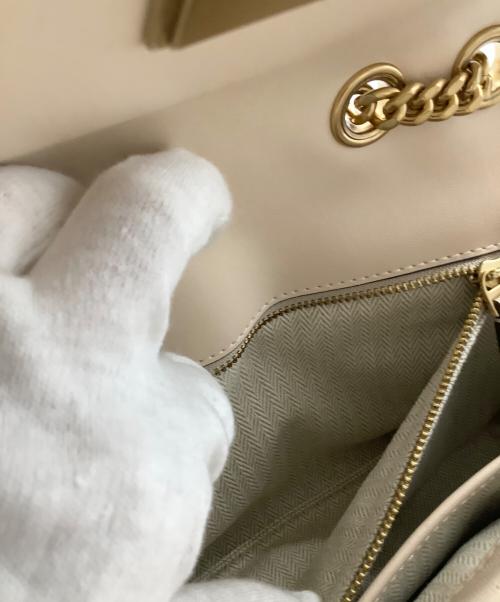 TORY BURCH（トリーバーチ）TORY BURCH (トリーバーチ) チェーンショルダーバッグ アイボリーの古着・服飾アイテム