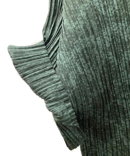 PLEATS PLEASE（プリーツプリーズ）PLEATS PLEASE (プリーツプリーズ) 半袖カットソー グリーン サイズ:4の古着・服飾アイテム