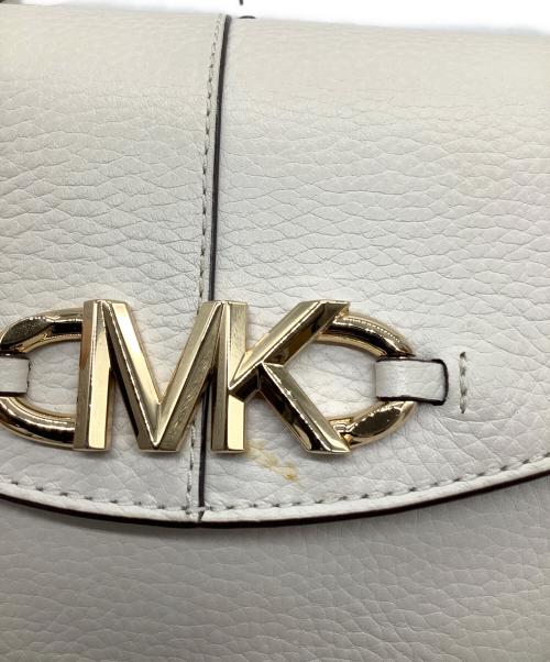 MICHAEL KORS（マイケルコース）MICHAEL KORS (マイケルコース) ショルダーバッグ ホワイトの古着・服飾アイテム