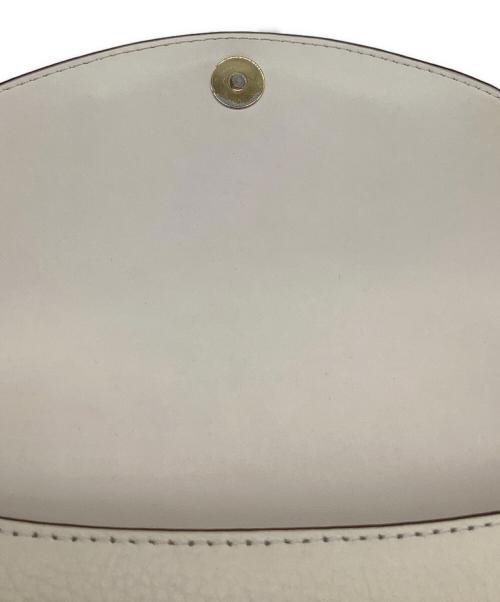 MICHAEL KORS（マイケルコース）MICHAEL KORS (マイケルコース) ショルダーバッグ ホワイトの古着・服飾アイテム