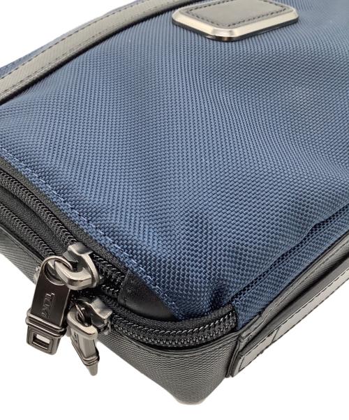 TUMI（トゥミ）TUMI (トゥミ) ALPHAⅡ クラッチバッグ ネイビー×ブラックの古着・服飾アイテム