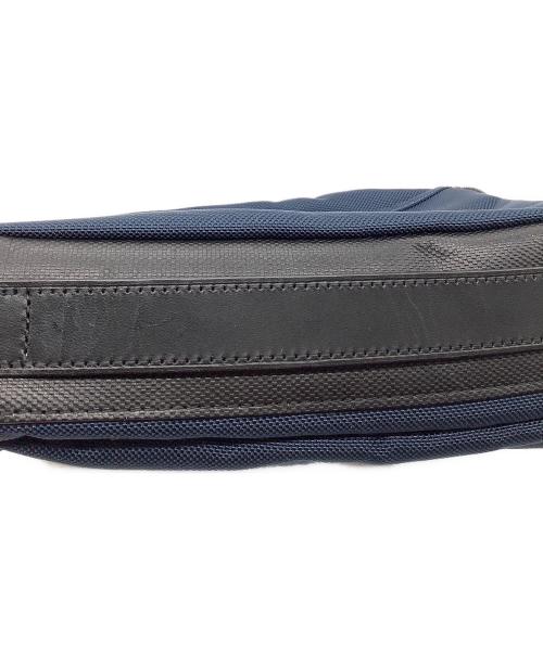 TUMI（トゥミ）TUMI (トゥミ) ALPHAⅡ クラッチバッグ ネイビー×ブラックの古着・服飾アイテム