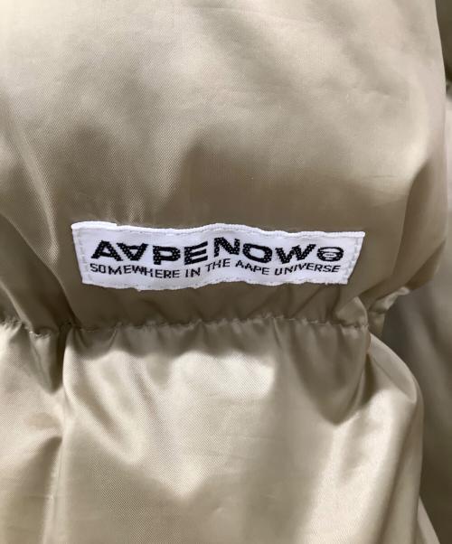 Aape BY A BATHING APE（エーエイプ バイ アベイシングエイプ）Aape BY A BATHING APE (エーエイプ バイ アベイシングエイプ) ダウンジャケット ベージュ サイズ:XLの古着・服飾アイテム