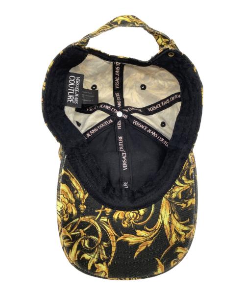 VERSACE JEANS COUTURE（ヴェルサーチ ジーンズクチュール）VERSACE JEANS COUTURE (ヴェルサーチ ジーンズクチュール) キャップ ブラック×イエロー サイズ:-の古着・服飾アイテム