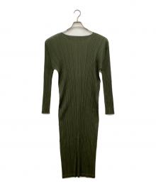 PLEATS PLEASE（プリーツプリーズ）の古着「長袖ワンピース」｜グリーン