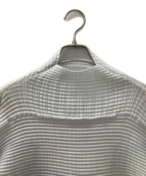ISSEY MIYAKE（イッセイミヤケ）ISSEY MIYAKE (イッセイミヤケ) 長袖カットソー ライトブルー×ホワイト サイズ:2の古着・服飾アイテム