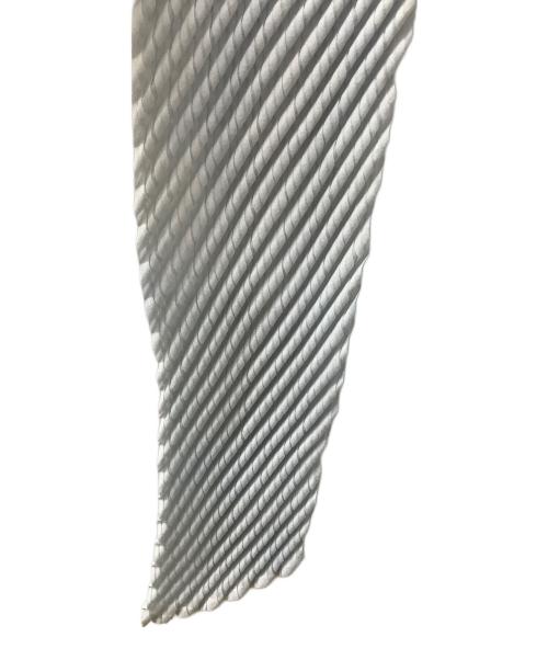 ISSEY MIYAKE（イッセイミヤケ）ISSEY MIYAKE (イッセイミヤケ) 長袖カットソー ライトブルー×ホワイト サイズ:2の古着・服飾アイテム