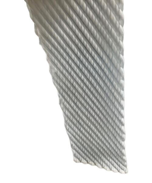 ISSEY MIYAKE（イッセイミヤケ）ISSEY MIYAKE (イッセイミヤケ) 長袖カットソー ライトブルー×ホワイト サイズ:2の古着・服飾アイテム