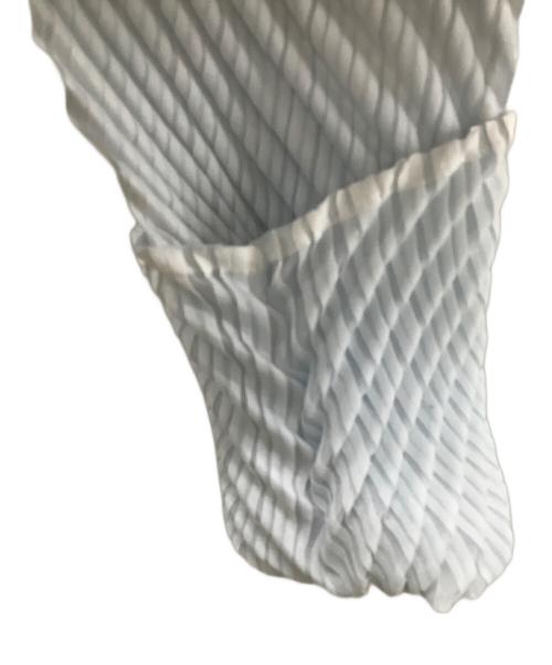ISSEY MIYAKE（イッセイミヤケ）ISSEY MIYAKE (イッセイミヤケ) 長袖カットソー ライトブルー×ホワイト サイズ:2の古着・服飾アイテム