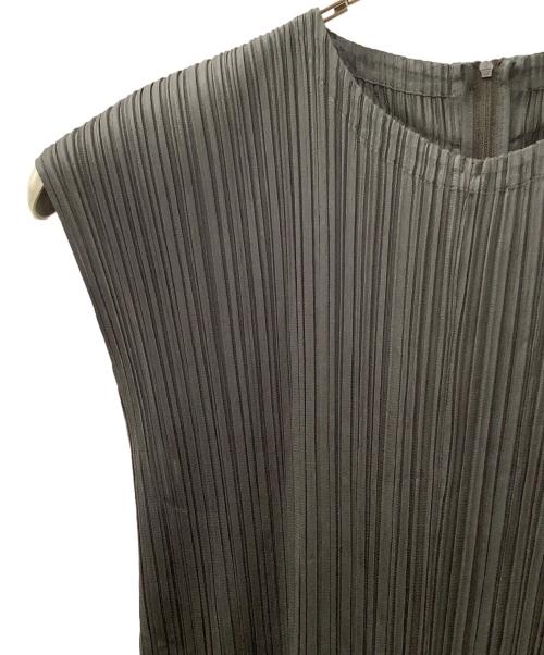 PLEATS PLEASE（プリーツプリーズ）PLEATS PLEASE (プリーツプリーズ) オールインワン グレー サイズ:3の古着・服飾アイテム