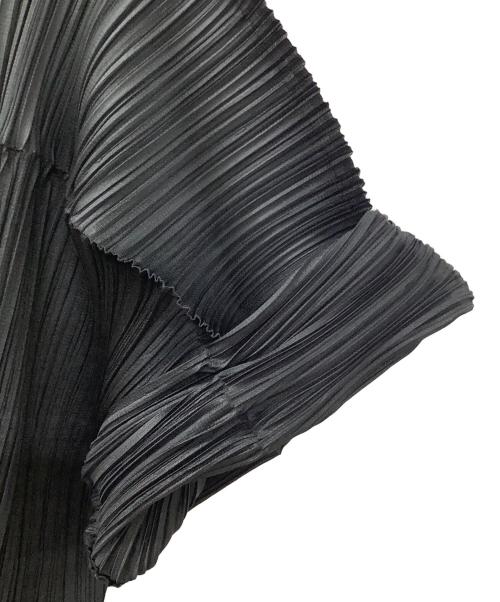 PLEATS PLEASE（プリーツプリーズ）PLEATS PLEASE (プリーツプリーズ) 半袖カットソー ブラック サイズ:-の古着・服飾アイテム