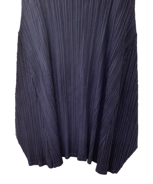 PLEATS PLEASE（プリーツプリーズ）PLEATS PLEASE (プリーツプリーズ) ノースリーブ・キャミソールワンピース ネイビー サイズ:3の古着・服飾アイテム